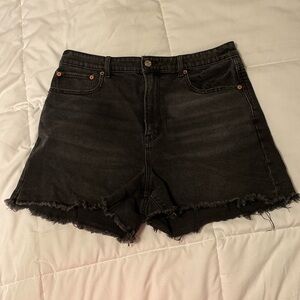 American Eagle 90s Boyfriend Denim Short